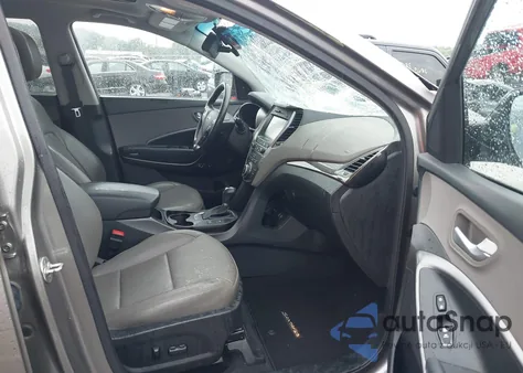 2017 Hyundai Santa Fe Sport 2.4L z USA, uszkodzony, nr VIN 5NMZU3LB1HH046314